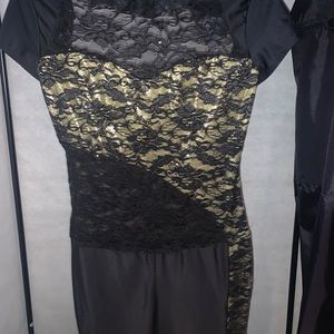 Black and gold leotard